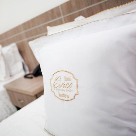 Hotel Cinco Монтерія Екстер'єр фото